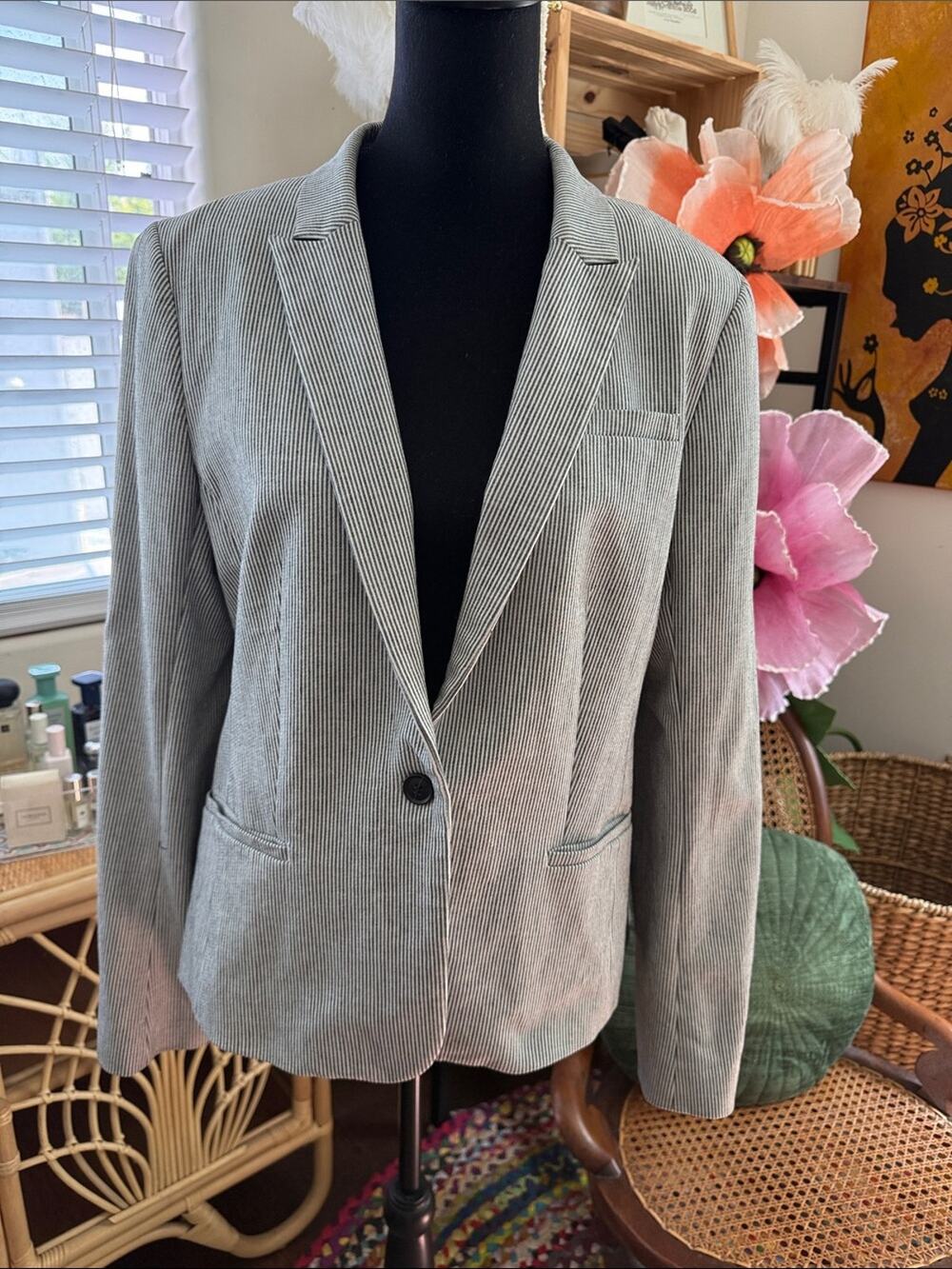Banana Republic Blue & White Stripe Preppy Nantucket Hamptons Resort Blazer